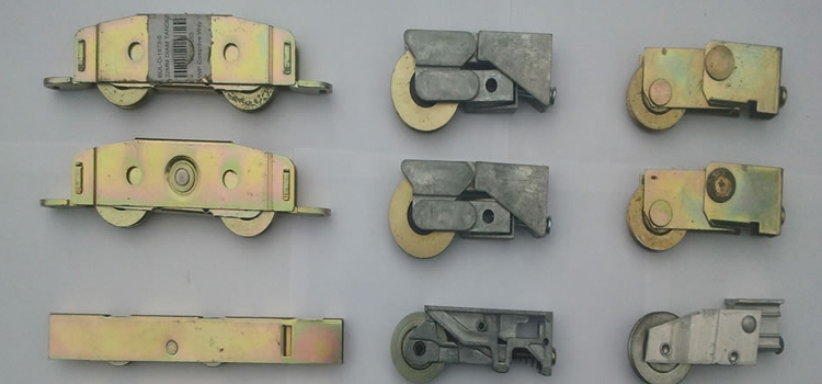 patio sliding door wheel replacement Delano